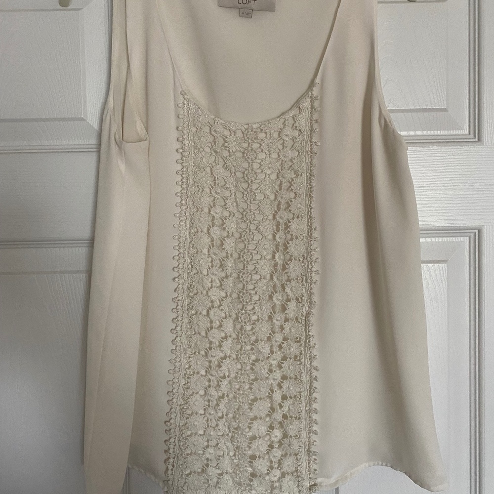 LOFT Sleeveless Blouse